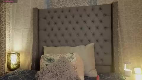  Abby  online show from December 2025 09:00:01 PM