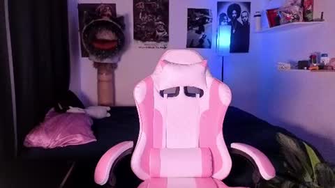 abigaill online show from June 2026 05:35:01 AM