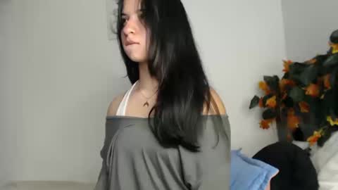 _abrill_20 online show from October 2025 04:02:01 AM