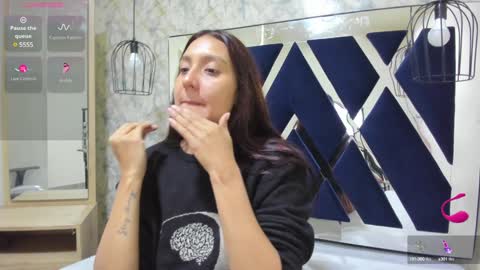  Alaia online show from January 2025 12:02:02 PM