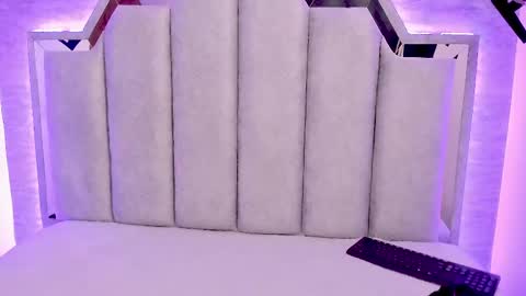  Alaia online show from February 2025 02:59:01 PM