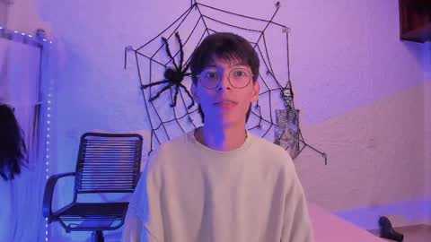 Alexander online show from October 2025 03:59:02 AM