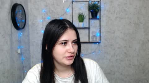 Alice online show from December 2024 11:21:01 PM