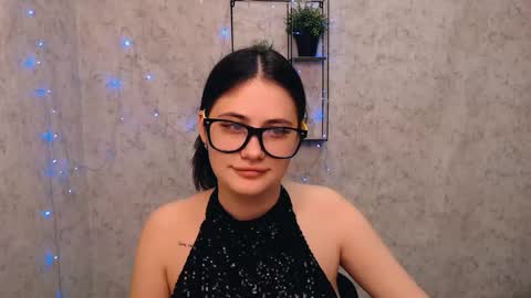 Alice online show from February 2025 11:01:02 PM