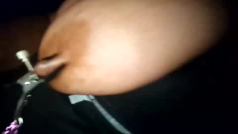 Giulia...... online show from November 2025 04:34:01 AM