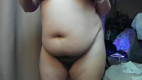 Snapshot of _alyssia_ chatting on November 2025 10:09:02 PM lisa online show from November 2025 10:09:02 PM