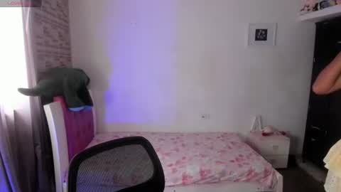 AMELIA  online show from August 2026 07:27:01 PM