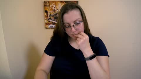 Anna online show from February 2025 01:11:01 PM