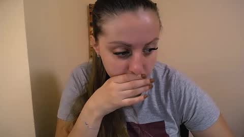 Anna online show from September 2025 06:28:02 AM