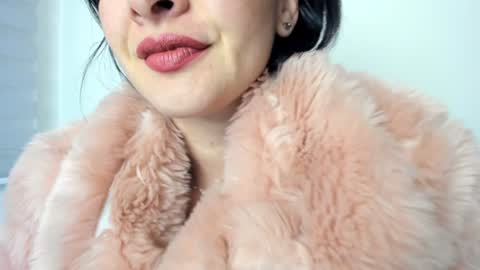 antonia online show from December 2024 10:28:02 AM