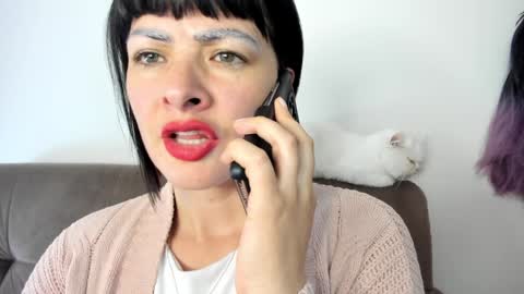 antonia online show from January 2025 01:36:01 PM