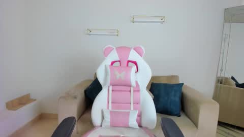    online show from February 2026 12:26:01 PM