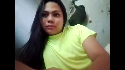 Snapshot of _asianslutyymikha_ chatting on September 2025 05:52:02 AM _asianslutyymikha_ online show from September 2025 05:52:02 AM