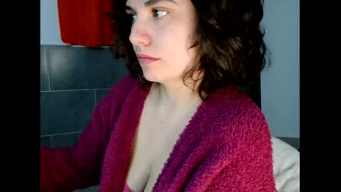 atenea online show from October 2025 06:33:01 AM