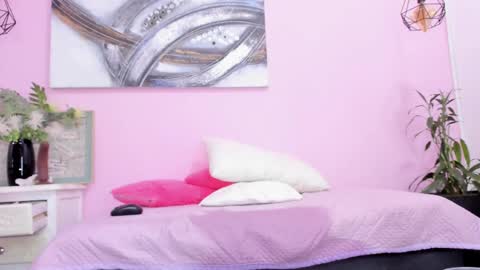 Becky online show from March 2025 07:37:02 PM