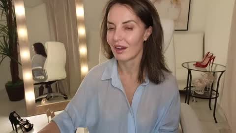 Snapshot of _beylly chatting on March 2025 01:26:02 AM Beylly online show from March 2025 01:26:02 AM