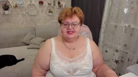 Snapshot of _big_beautiful_love_ chatting on February 2025 11:45:01 PM Louise  ONLY IN PVT  Masturbation with dildo and cum  Naked  Show and play with pussy  Blow job  Hand job  ONLY IN PVT  online show from February 2025 11:45:01 PM