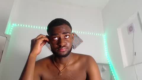 Andrew online show from January 2026 06:28:02 AM