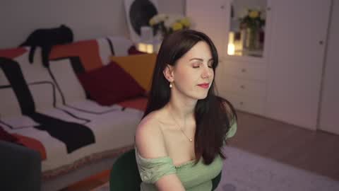 Lili online show from January 2025 09:19:01 PM