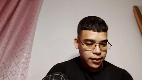 Snapshot of _blake_boy chatting on October 2025 01:16:02 AM _blake_boy online show from October 2025 01:16:02 AM