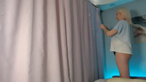 Elizabeth online show from December 2024 08:45:02 AM