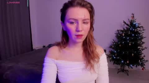 Snapshot of _bramble_ chatting on December 2025 09:51:02 AM Bramble online show from December 2025 09:51:02 AM