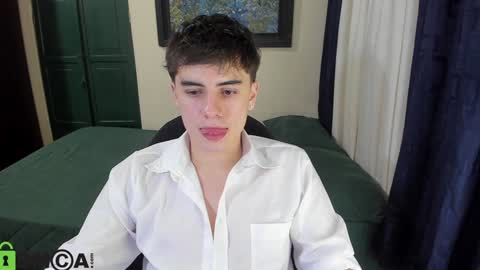 Snapshot of _broken_47 chatting on December 2024 05:51:01 AM FELIPE CAMACHO dont forget to support me with a little hand up online show from December 2024 05:51:01 AM