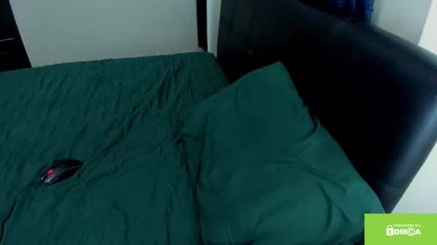 Snapshot of _broken_47 chatting on February 2025 10:03:02 AM FELIPE CAMACHO dont forget to support me with a little hand up online show from February 2025 10:03:02 AM