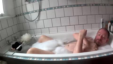 Snapshot of _bunny_x chatting on October 2025 08:36:01 AM _bunny_x online show from October 2025 08:36:01 AM