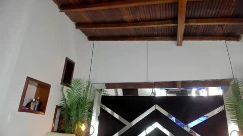 Candy online show from October 2025 06:07:02 PM