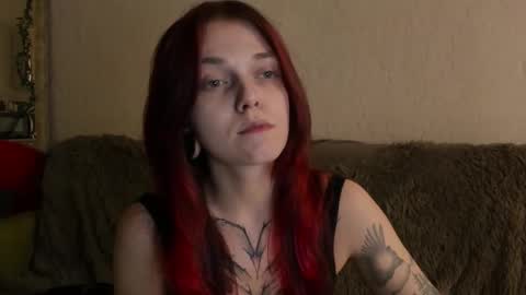 Caroline online show from December 2025 06:59:02 PM