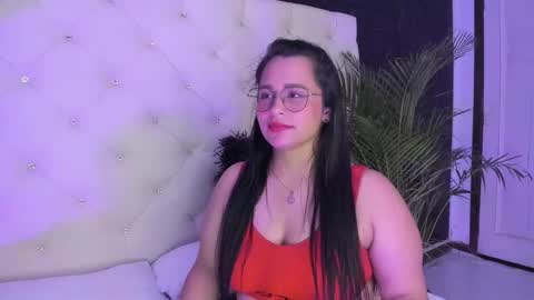 Snapshot of _carolinee_sweet chatting on January 2025 09:21:02 AM Caroline Sweet online show from January 2025 09:21:02 AM