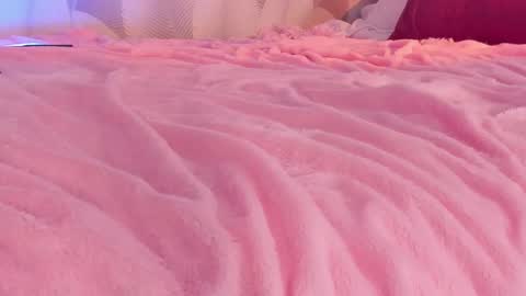 Snapshot of _ccrystaa_ chatting on March 2025 08:19:02 AM Christina Chris online show from March 2025 08:19:02 AM