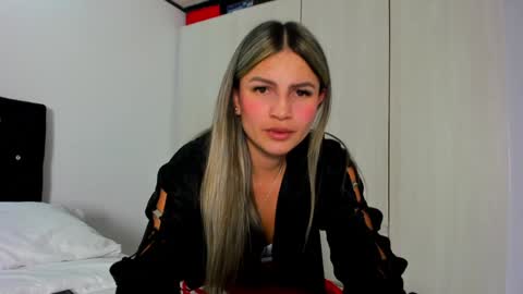 Bella  online show from December 2024 12:21:02 AM