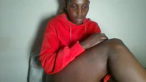 clara online show from February 2025 06:54:02 PM