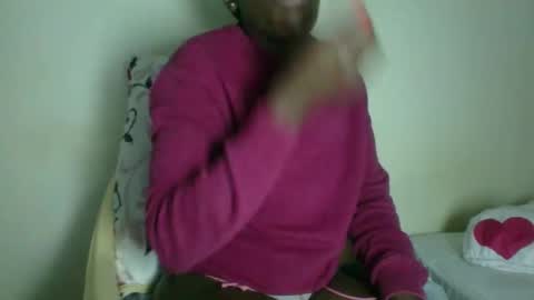 clara online show from November 2025 07:36:03 PM