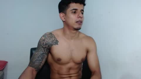  crissgex  online show from April 2026 04:38:02 AM