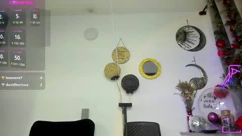 Snapshot of _cristal_ayala chatting on September 2025 11:42:02 PM cristal ayala online show from September 2025 11:42:02 PM