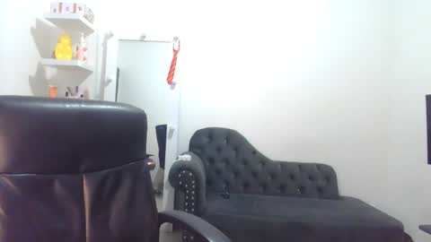 Katherine   Shedule  10pm -4 am  Colombia hour online show from December 2024 06:33:02 AM