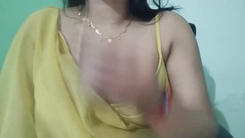 Snapshot of _dreamgirl_0 chatting on February 2026 10:11:01 PM _dreamgirl_0 online show from February 2026 10:11:01 PM