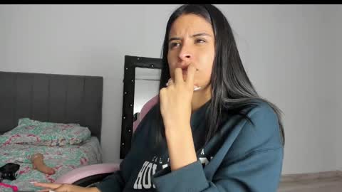 Snapshot of _elektrah chatting on February 2025 01:48:02 AM _elektrah online show from February 2025 01:48:02 AM