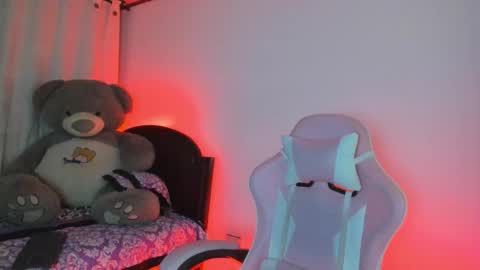 Snapshot of _elektrah chatting on September 2025 01:28:01 AM _elektrah online show from September 2025 01:28:01 AM