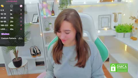 Snapshot of _eliizabeth__ chatting on December 2024 09:40:01 PM Lizzy online show from December 2024 09:40:01 PM