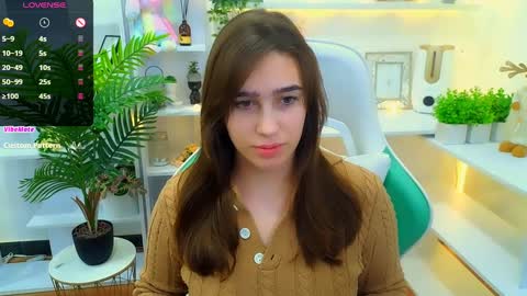 Snapshot of _eliizabeth__ chatting on January 2025 01:53:02 AM Lizzy online show from January 2025 01:53:02 AM