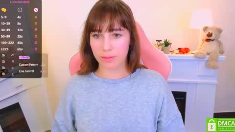 Snapshot of _eliizabeth__ chatting on February 2025 02:19:02 AM Lizzy online show from February 2025 02:19:02 AM