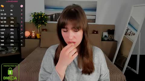 Snapshot of _eliizabeth__ chatting on March 2025 03:11:02 AM Lizzy online show from March 2025 03:11:02 AM