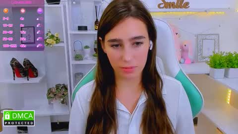 Snapshot of _eliizabeth__ chatting on September 2025 09:26:01 PM Lizzy online show from September 2025 09:26:01 PM