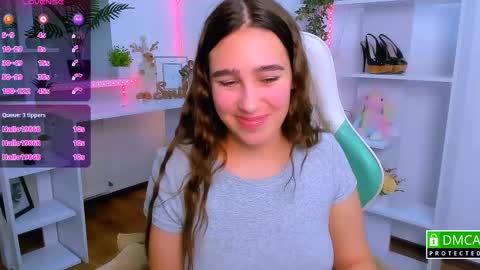 Snapshot of _eliizabeth__ chatting on November 2025 11:04:02 PM Lizzy online show from November 2025 11:04:02 PM