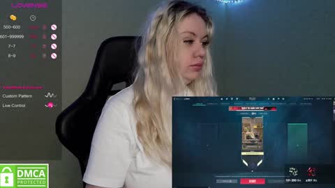 Snapshot of _elven_dreams__ chatting on February 2025 02:22:02 AM chloue and Gretta online show from February 2025 02:22:02 AM