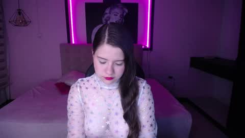 _emaa_ online show from November 2025 12:34:01 PM